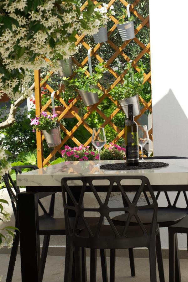 Wine Garden Vikendica Pula